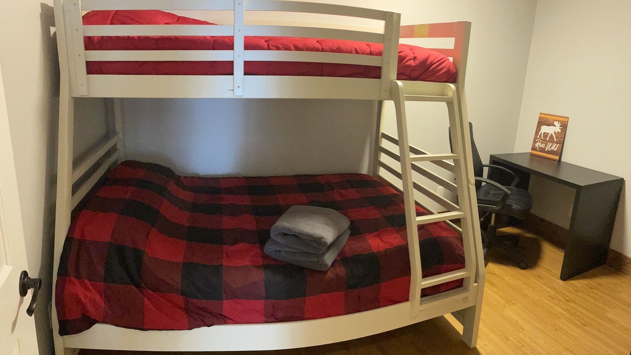 Photo of Bedroom in Perry
