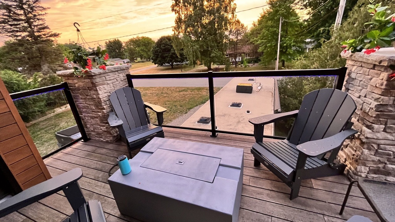 Photo of Patio Balcony in Lambton Shores