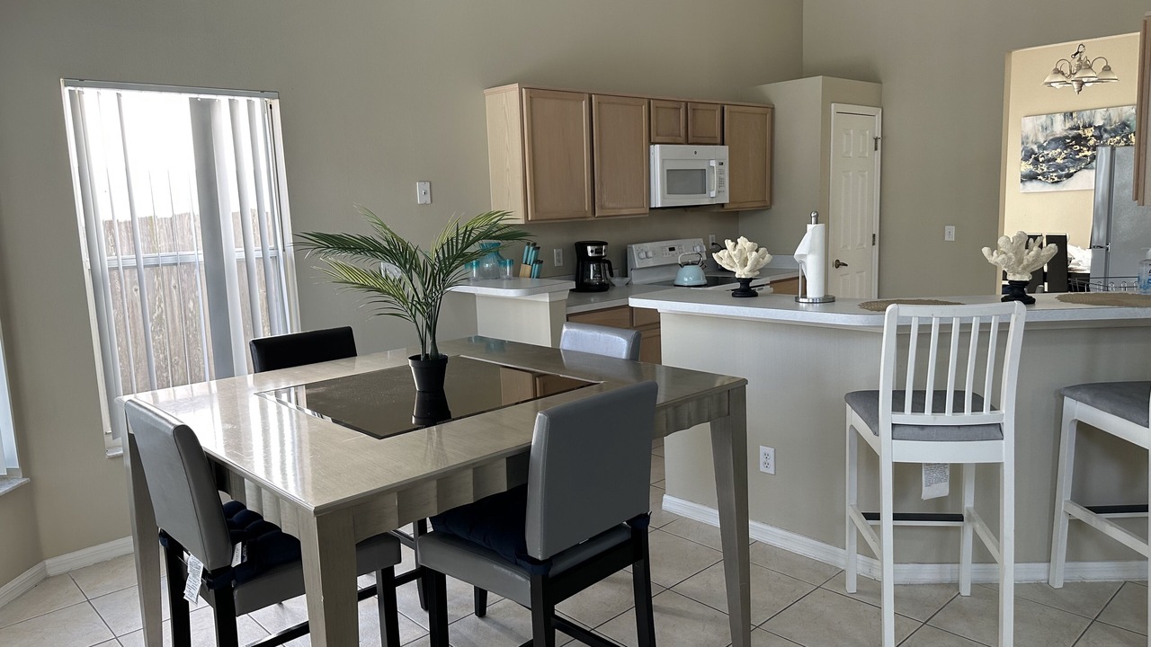 Photo of Others in Lake Davenport Estates