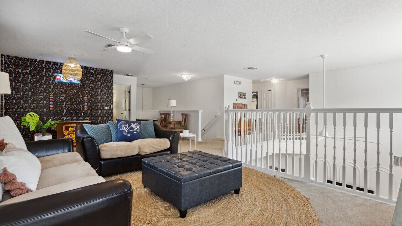 Photo of Livingroom in Watersong