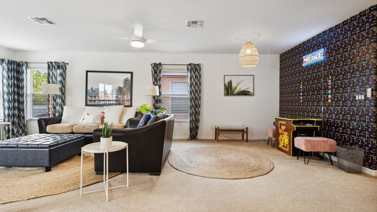 Photo of Livingroom in Watersong