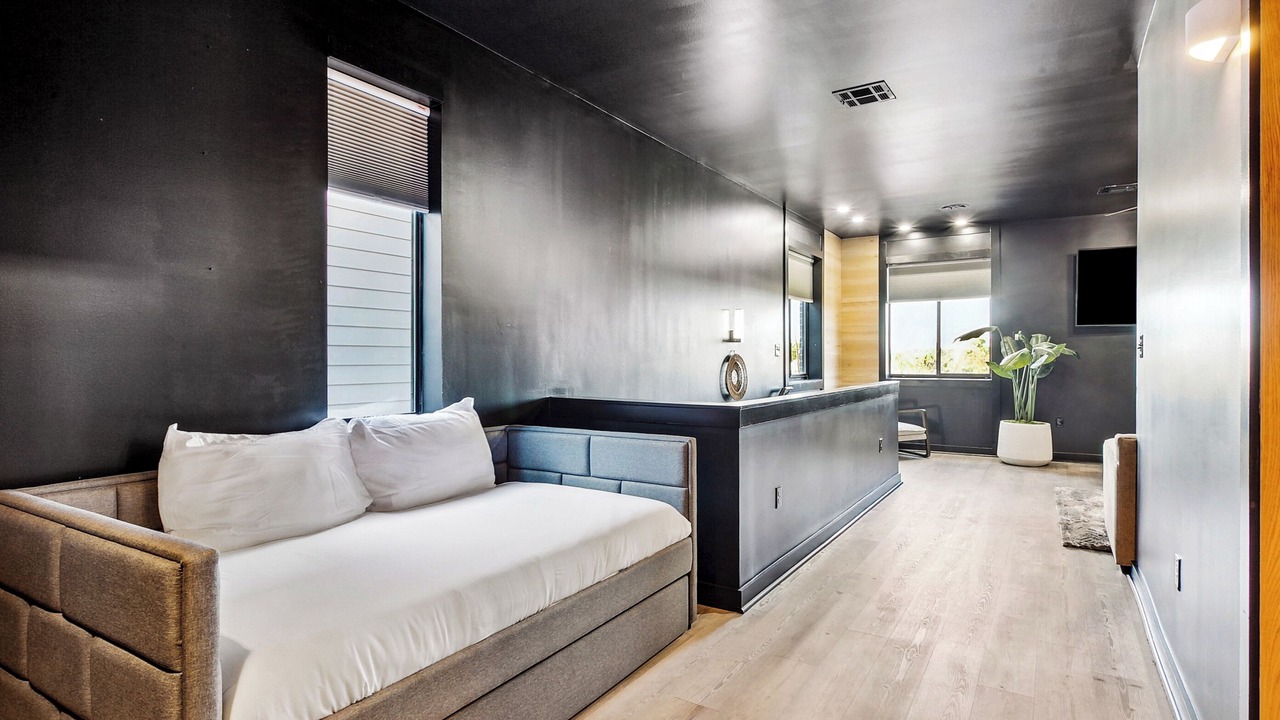Photo of Bedroom in Faubourg Lafayette