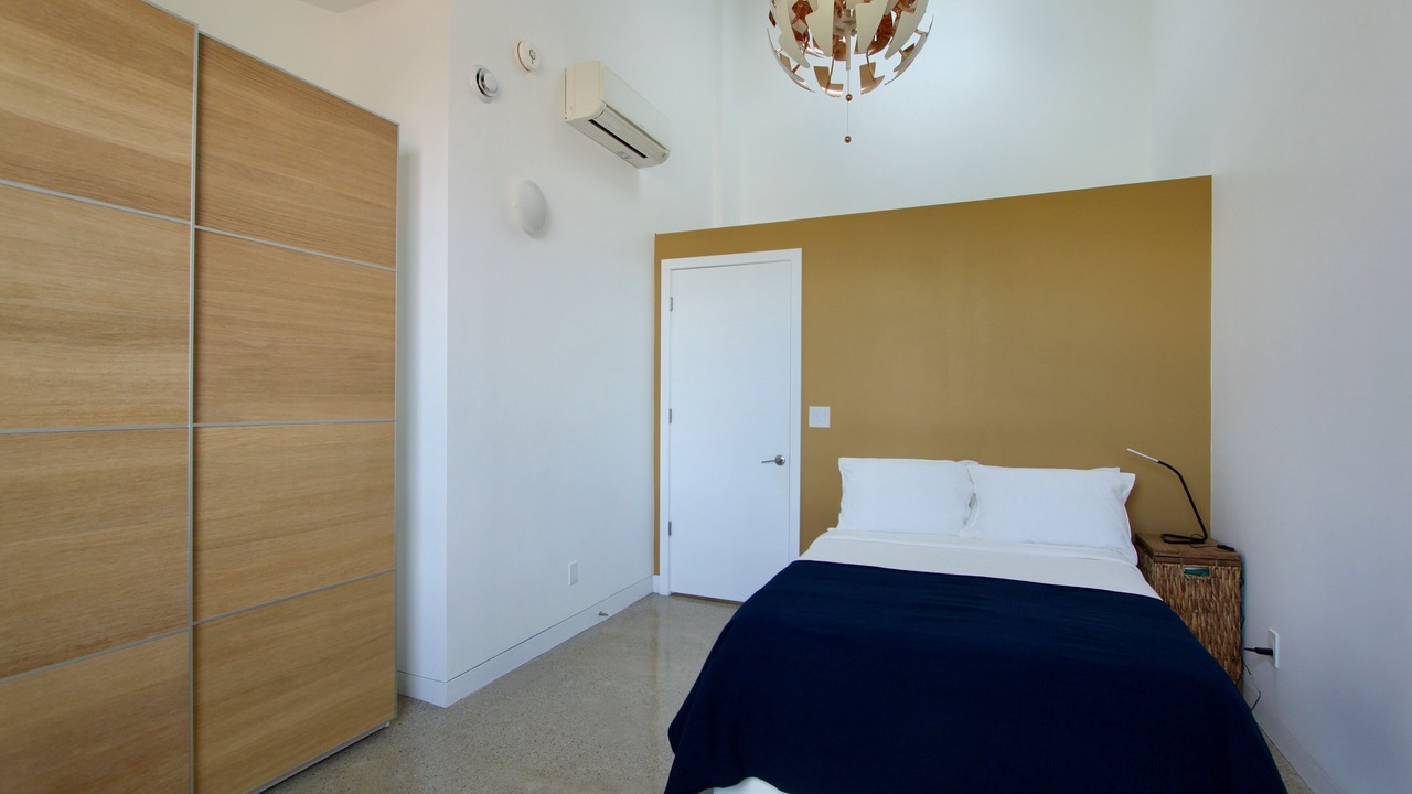 Photo of Bedroom in Humber Bay