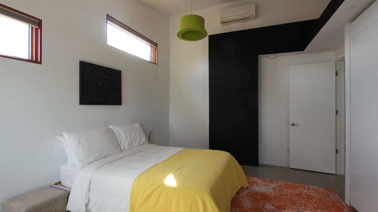Photo of Bedroom in Humber Bay