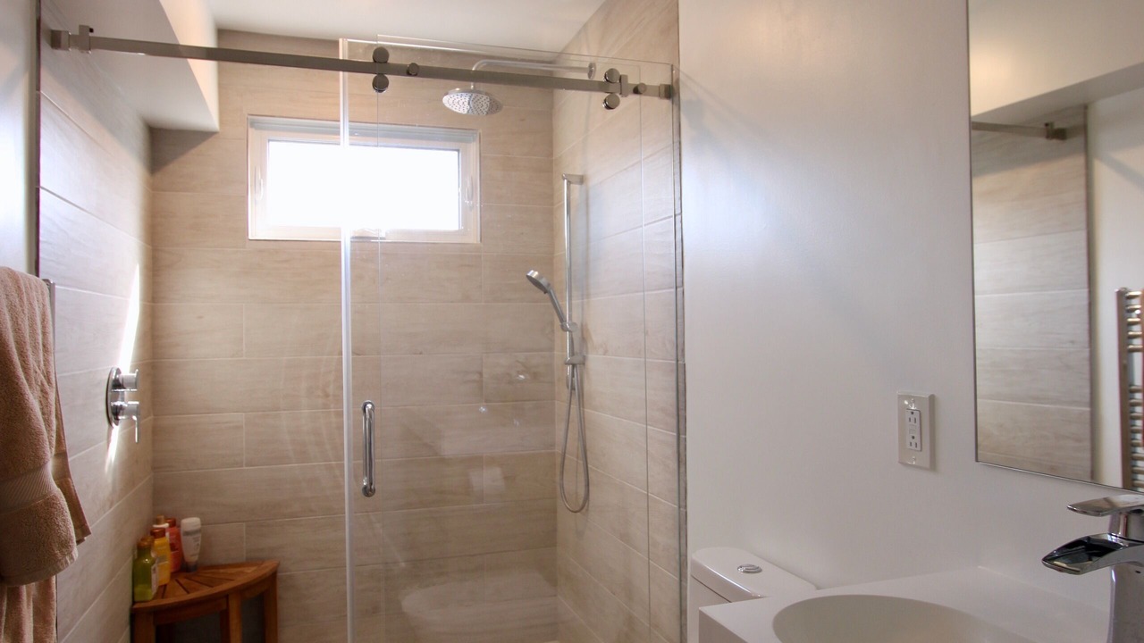 Photo of Bathroom in Humber Bay
