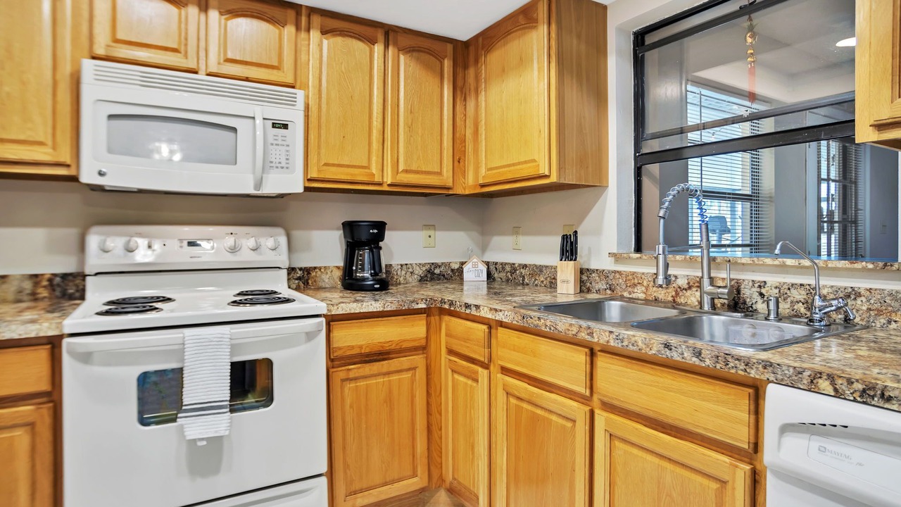 Photo of Kitchen in Sylvan Shores