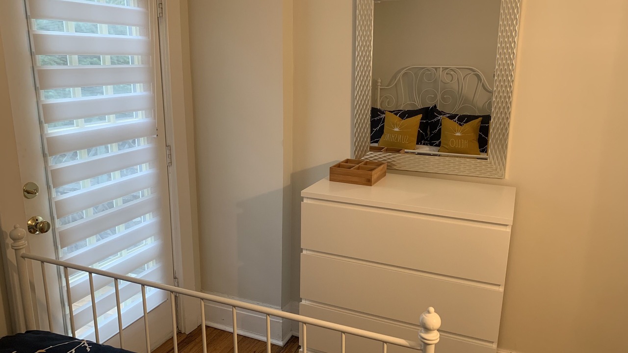 Photo of Bedroom in Riverdale