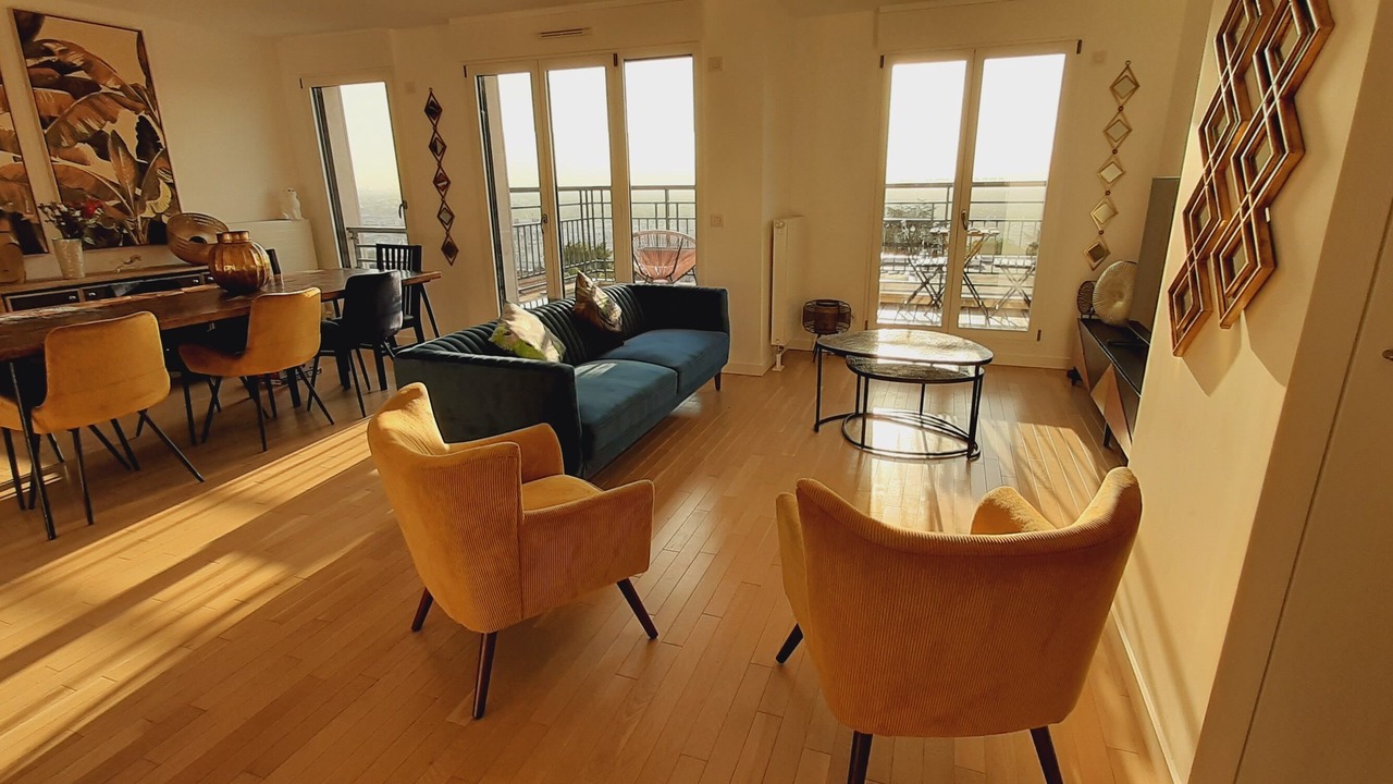 Photo of Livingroom in Suresnes