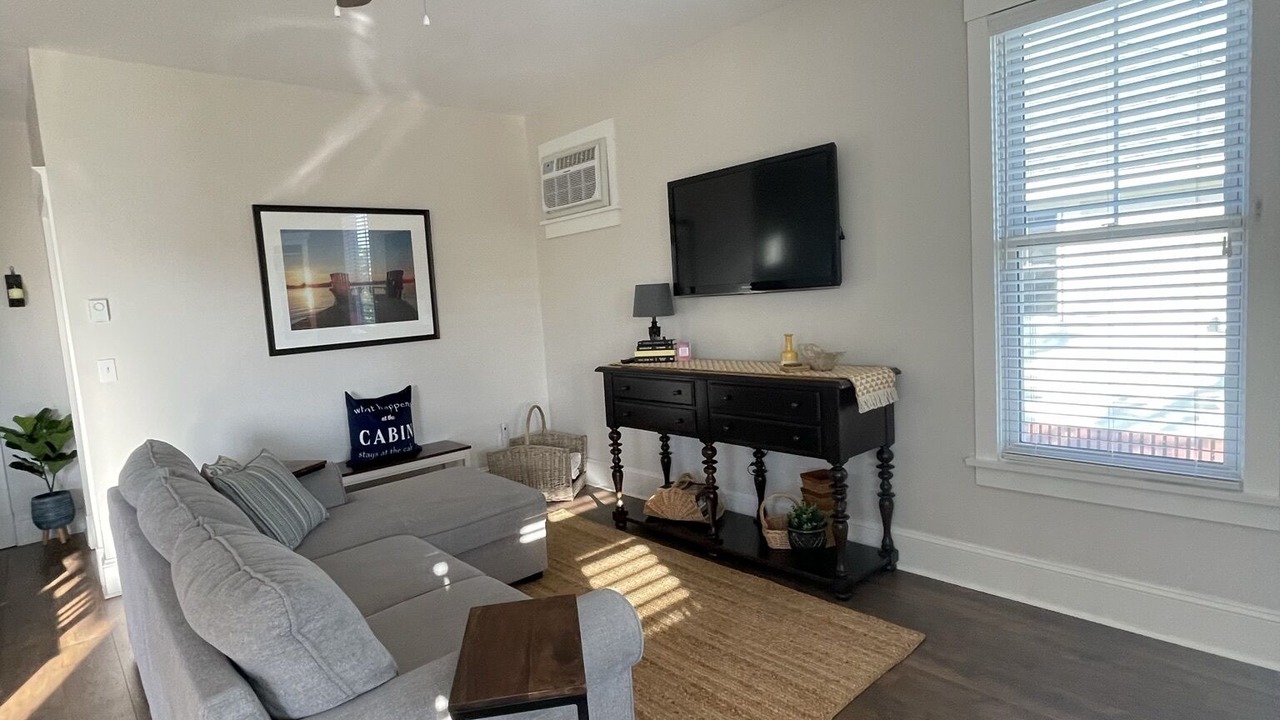 Photo of Livingroom in Cherry Valley