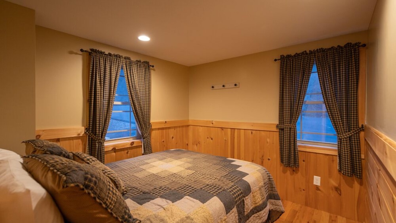 Photo of Bedroom in Canastota