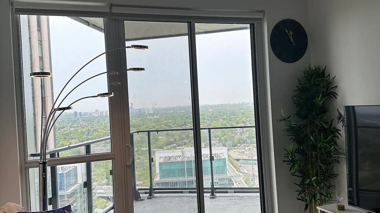 Photo of Livingroom in The Queensway