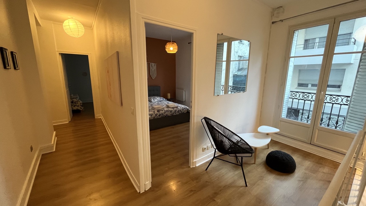 Photo of Bedroom in 19th Arrondissement