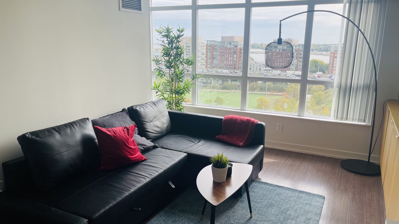 Photo of Livingroom in Fort York