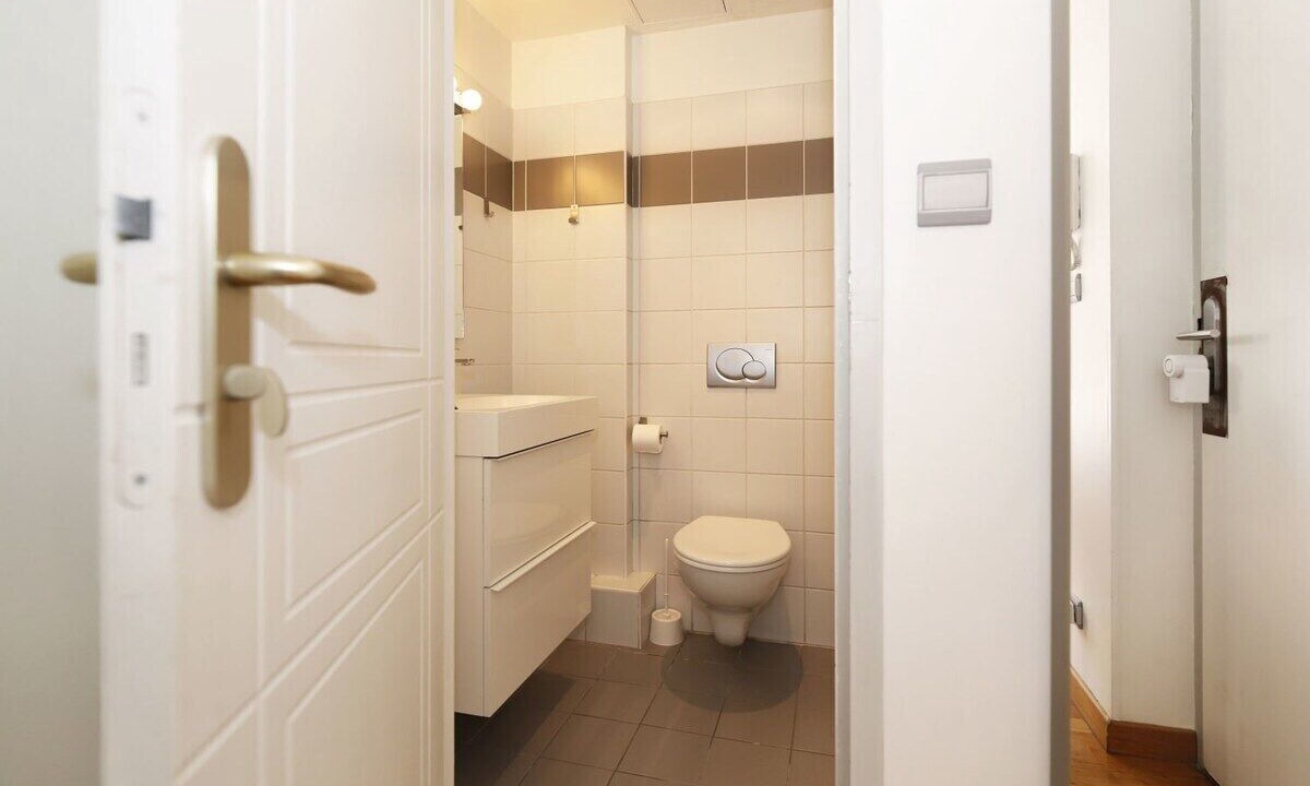 Photo of Bathroom in Jardin des plantes