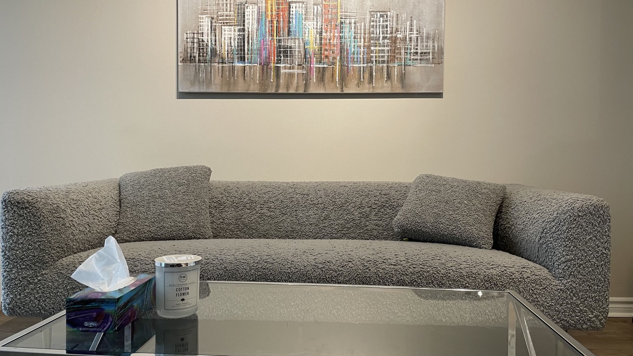 Photo of Livingroom in Willowdale