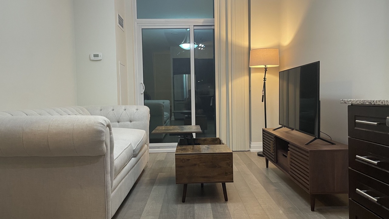 Photo of Livingroom in Willowdale
