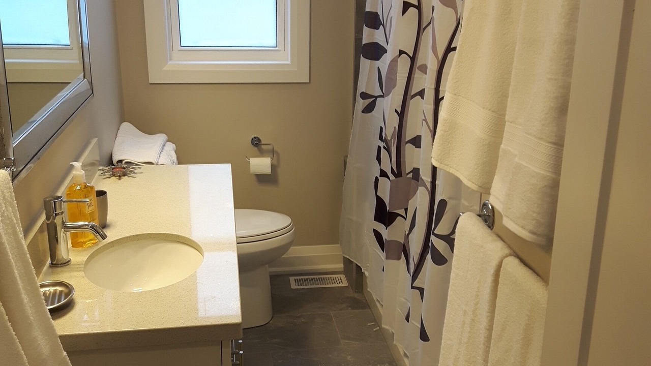 Photo of Bathroom in Oro-Medonte