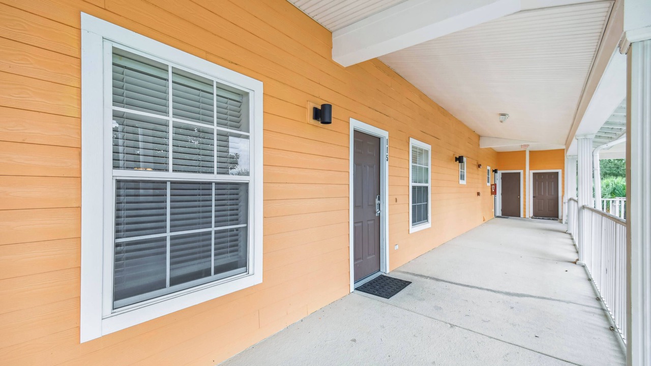 Photo of Patio Balcony in Bahama Bay
