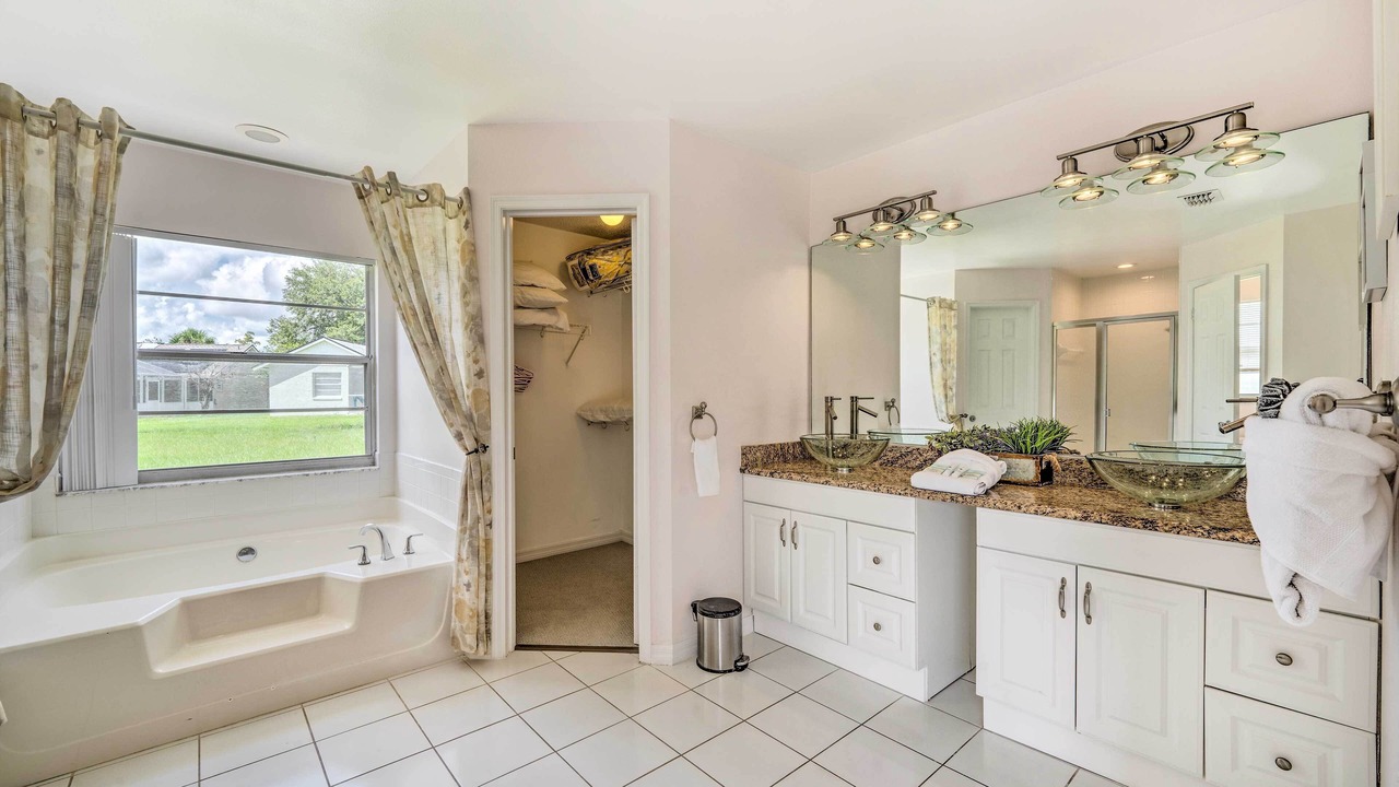 Photo of Bathroom in Indian Ridge