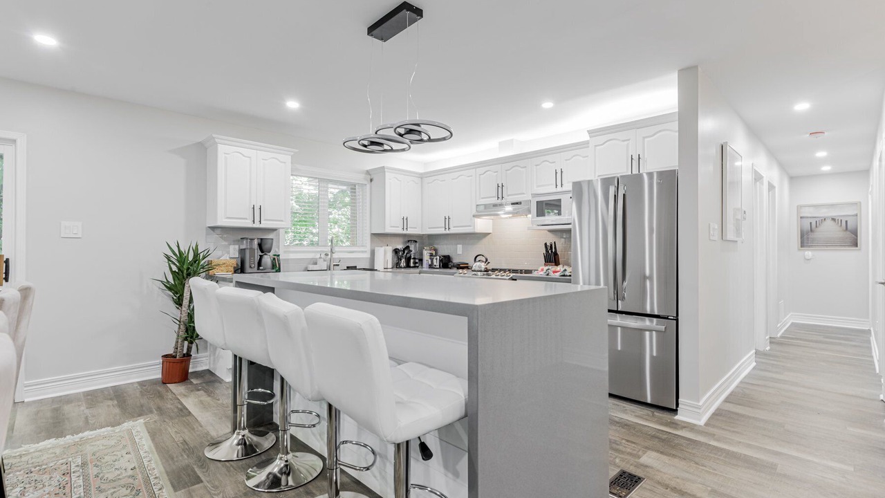Photo of Kitchen in Big Bay Point