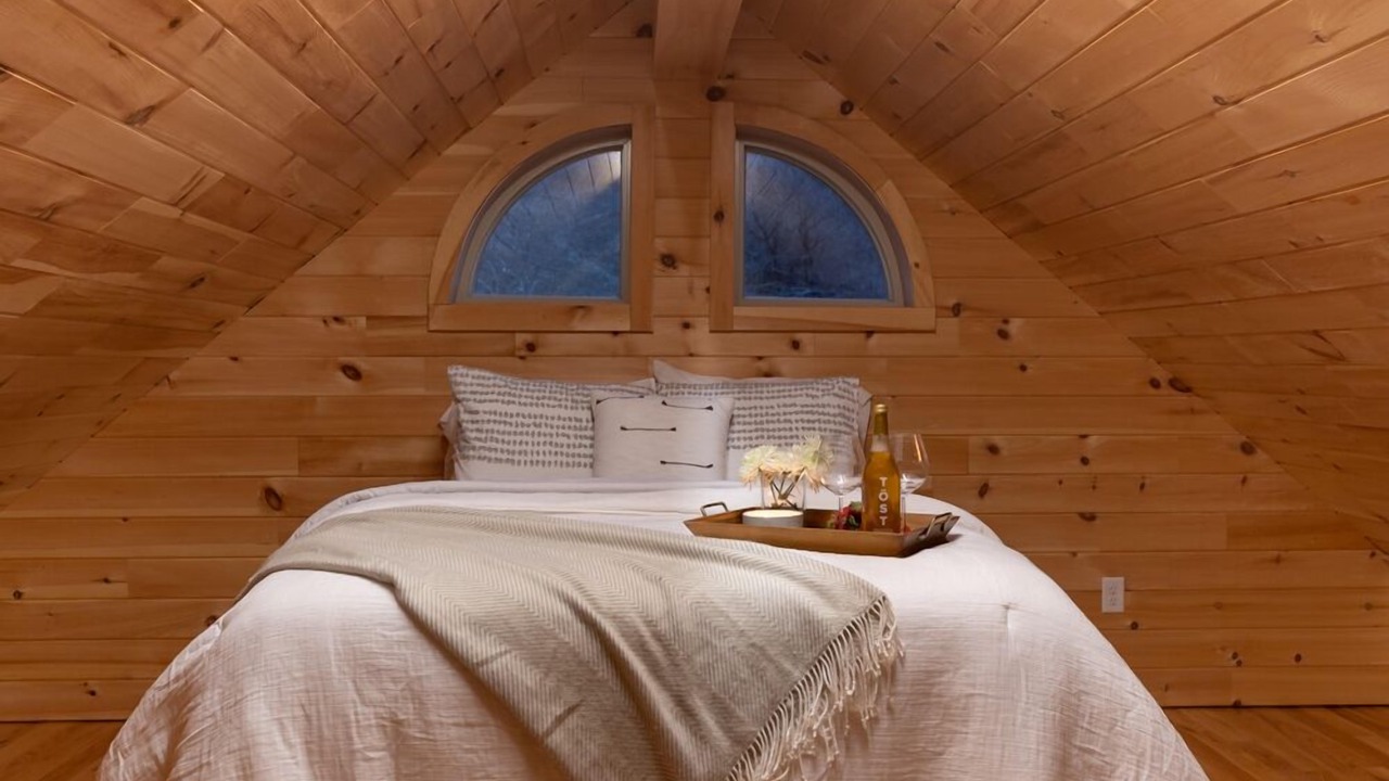 Photo of Bedroom in Oneida