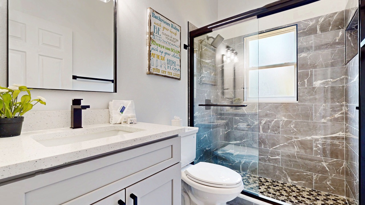 Photo of Bathroom in Crescent Lakes