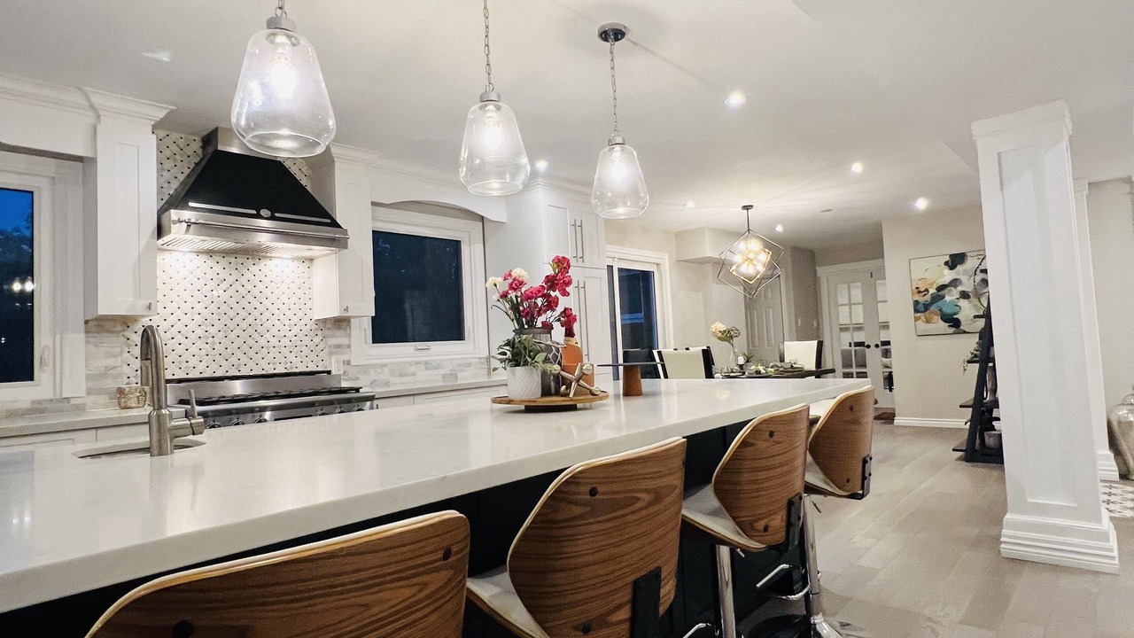 Photo of Kitchen in Clarkson-Lorne Park