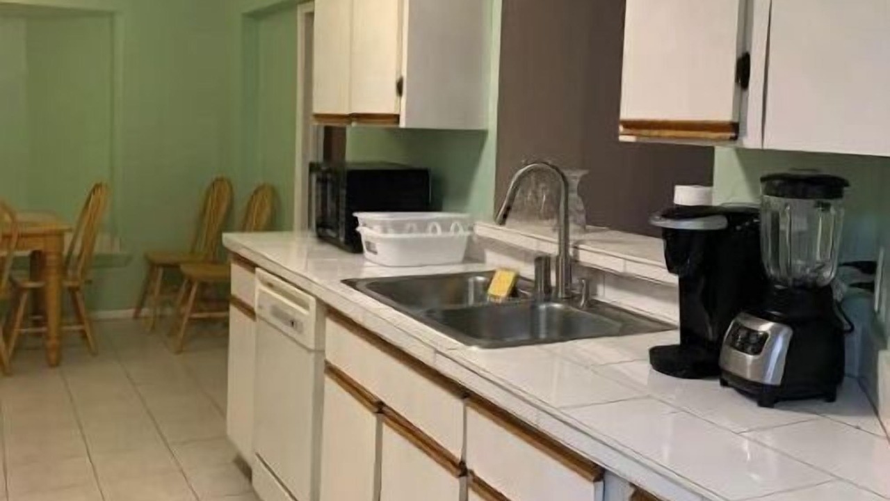 Photo of Kitchen in Fairvilla