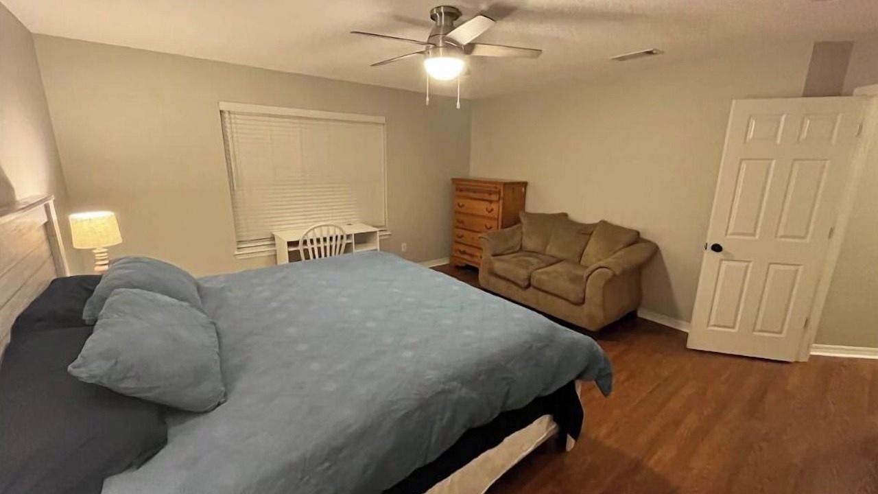 Photo of Bedroom in Crestview