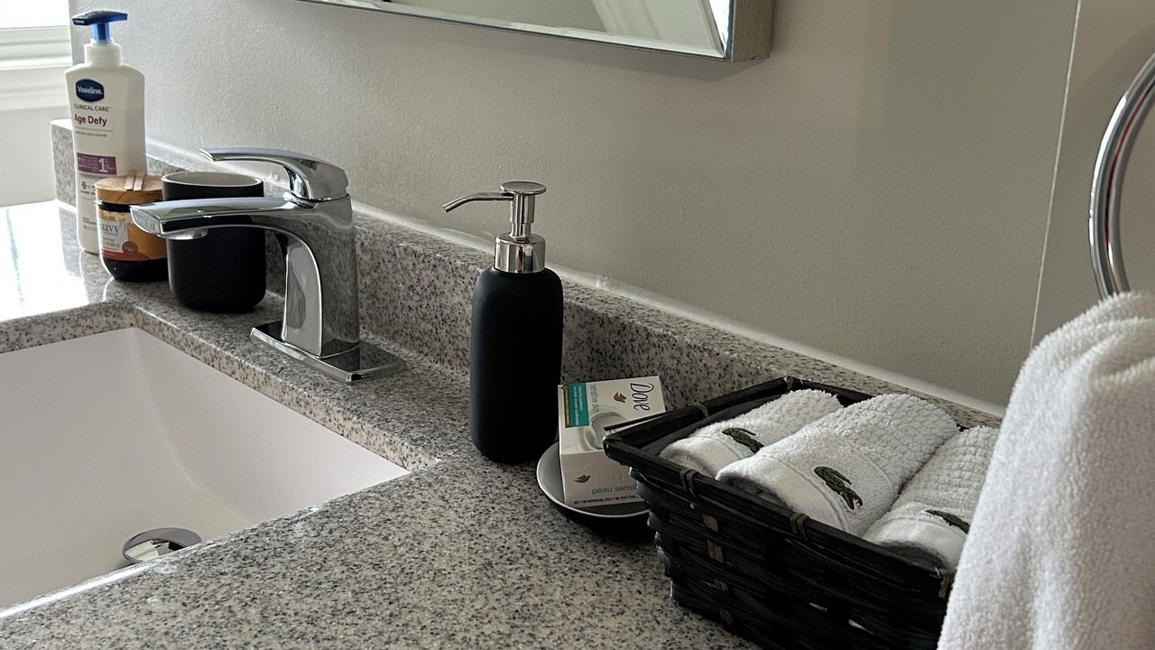 Photo of Bathroom in Owen Sound