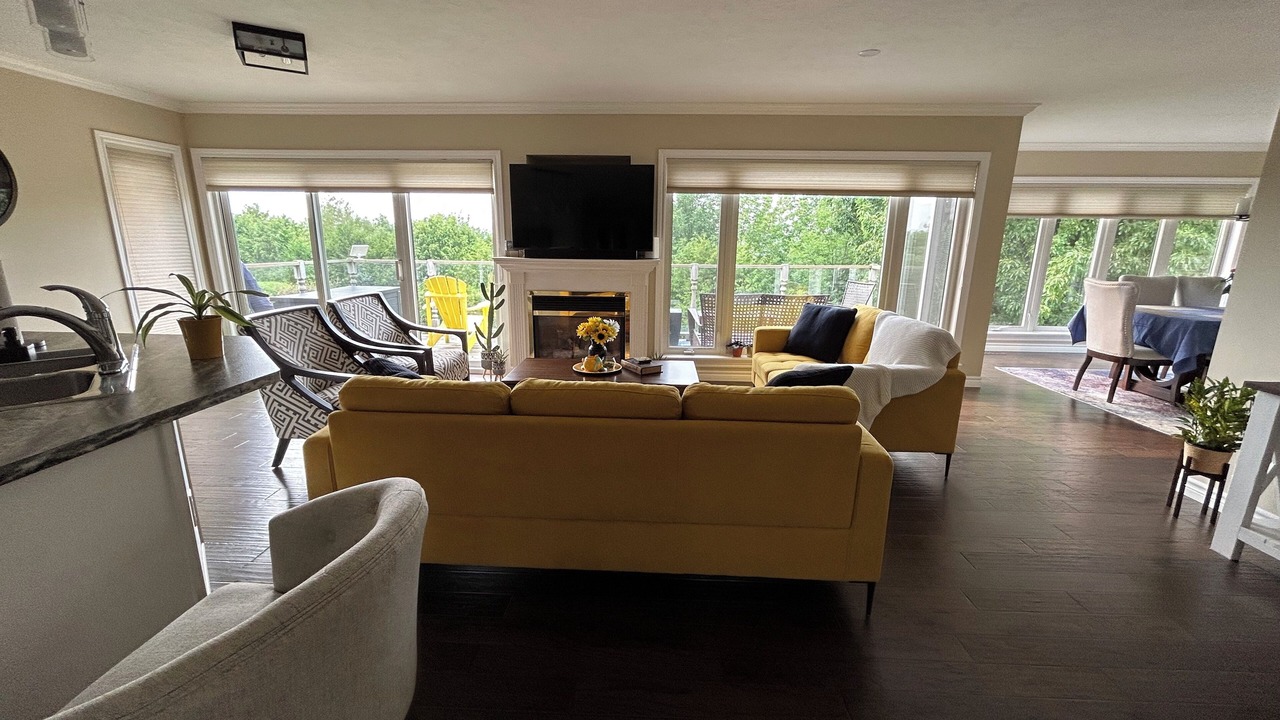 Photo of Livingroom in Owen Sound