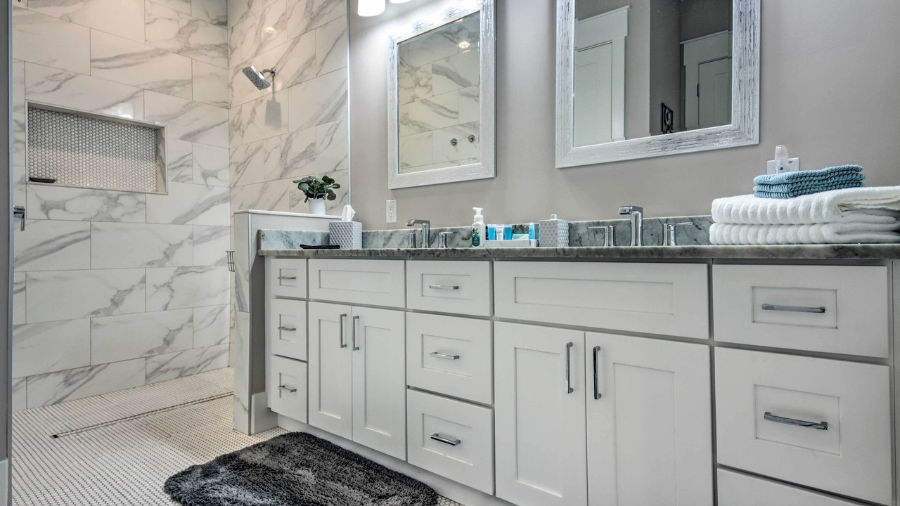 Photo of Bathroom in LaBelle