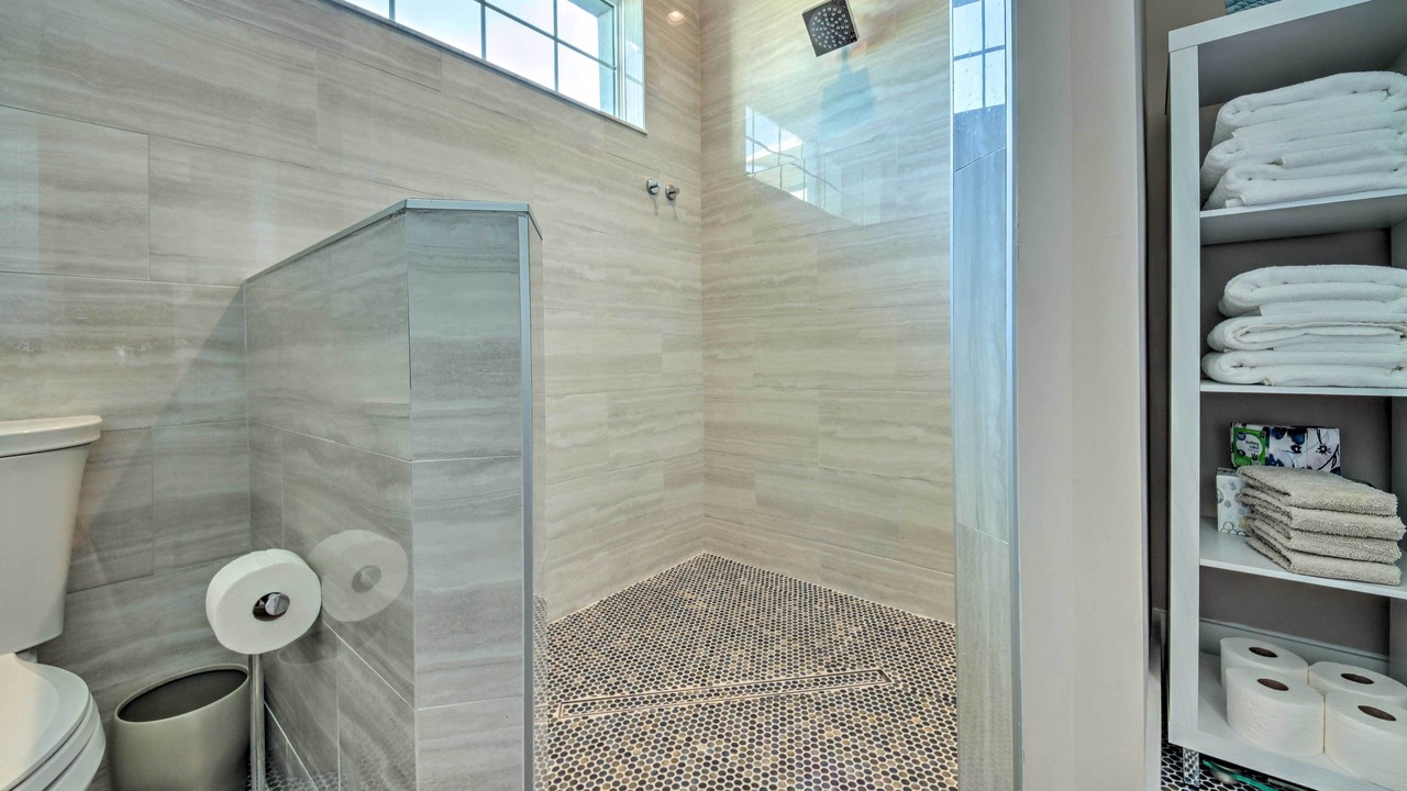 Photo of Bathroom in LaBelle