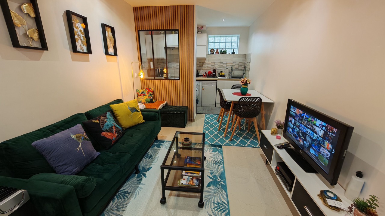 Photo of Livingroom in Saint-Denis