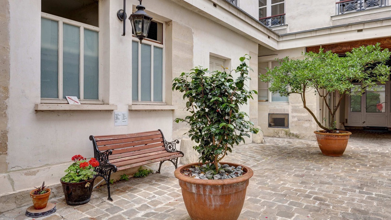 Photo of Patio Balcony in Arsenal