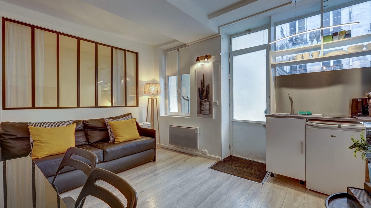 Photo of Livingroom in Arsenal