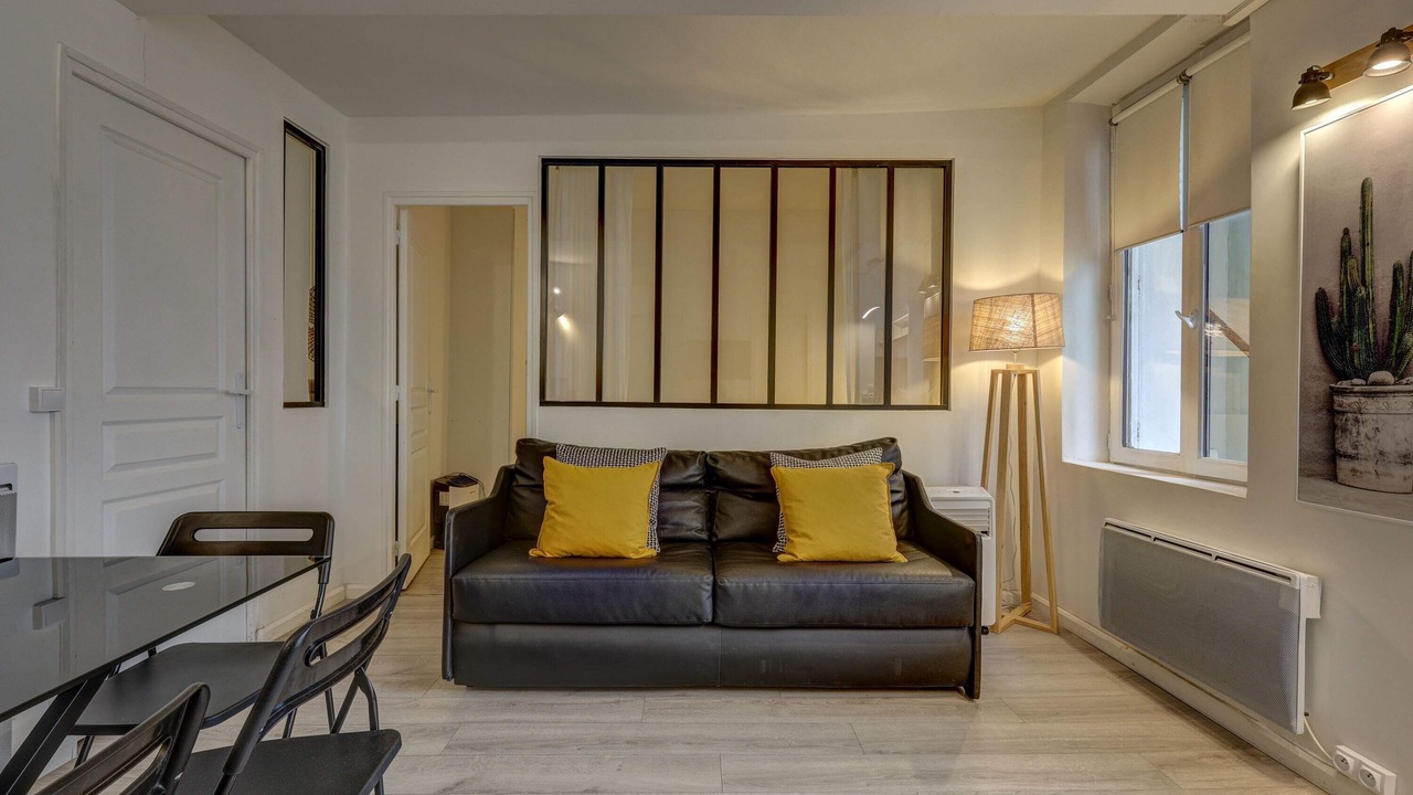 Photo of Livingroom in Arsenal