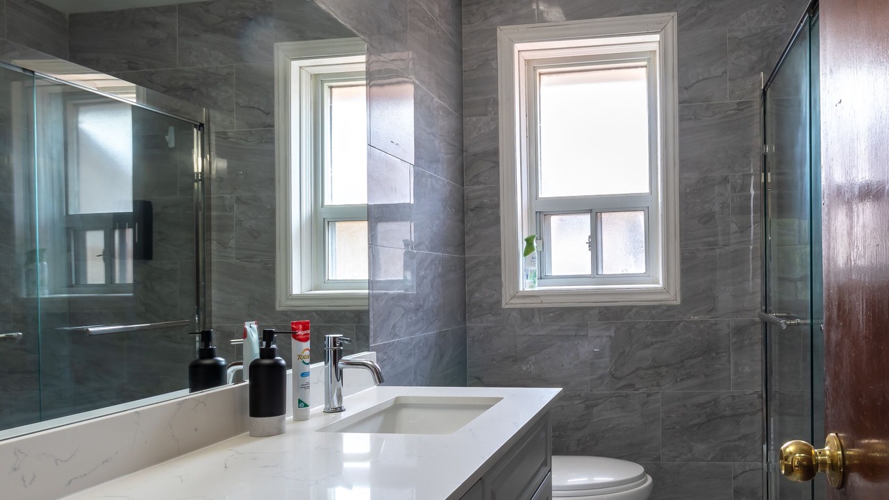 Photo of Bathroom in Etobicoke