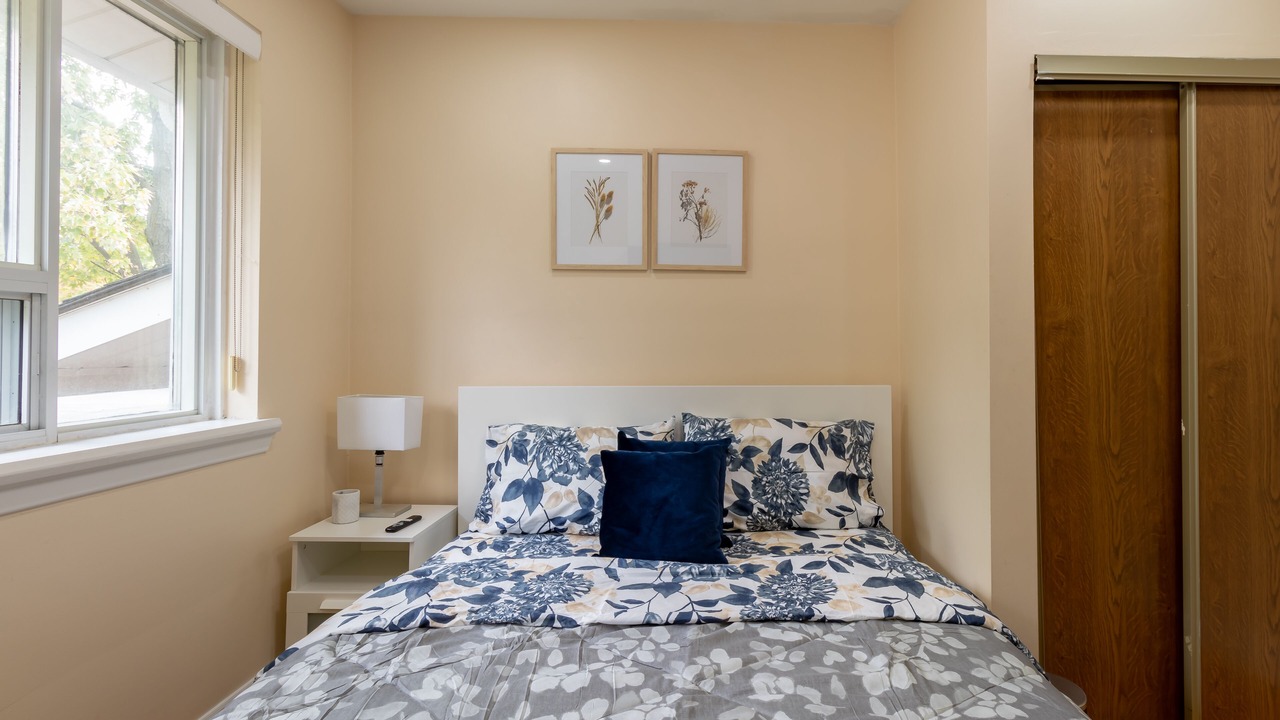 Photo of Bedroom in Etobicoke