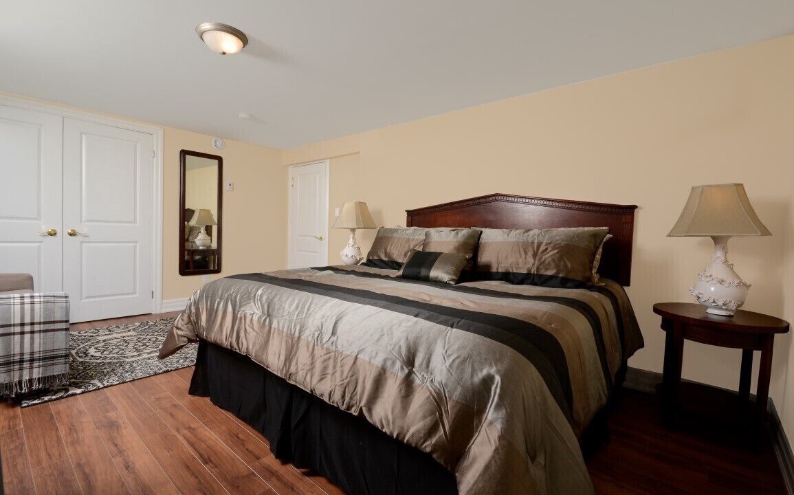 Photo of Bedroom in L'Amoreaux