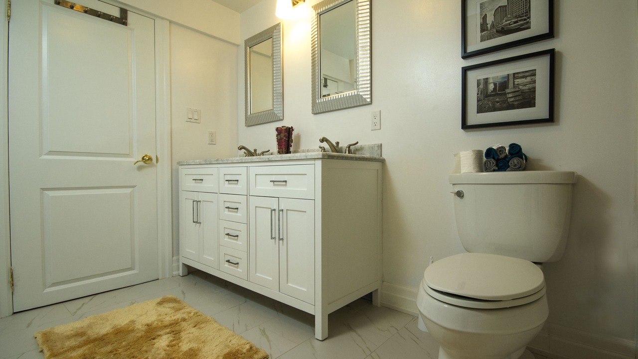 Photo of Bathroom in L'Amoreaux