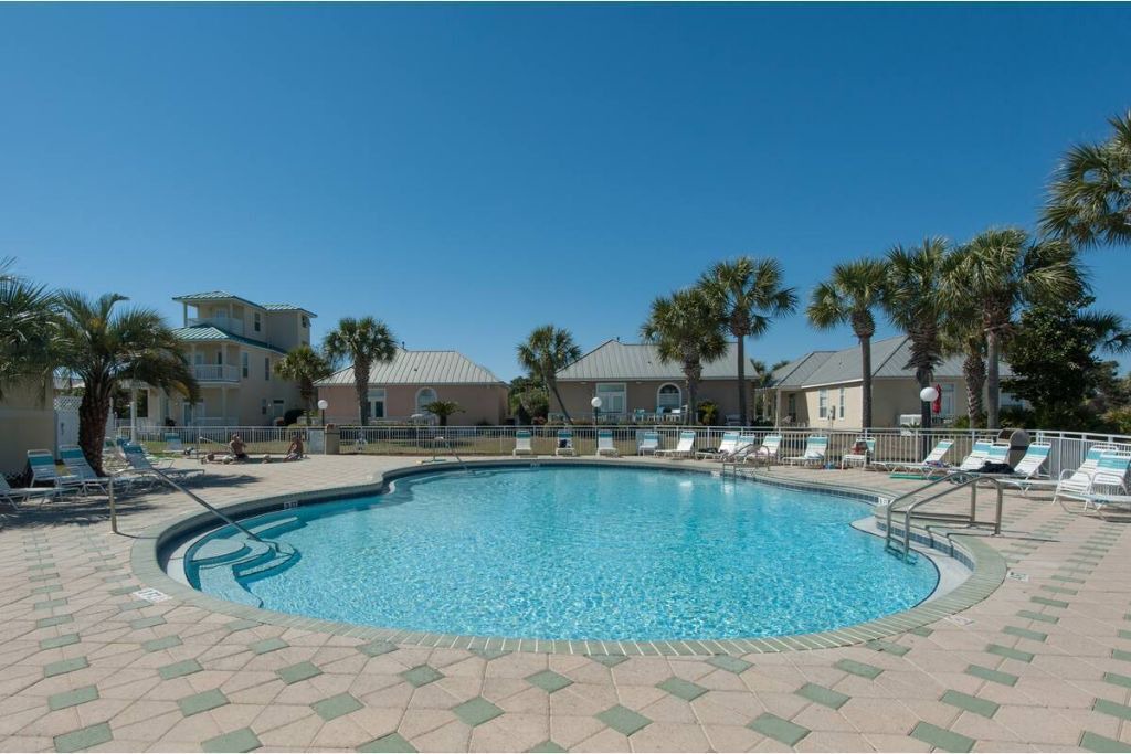 Photo of Outdoor in Avalon Beach Estates
