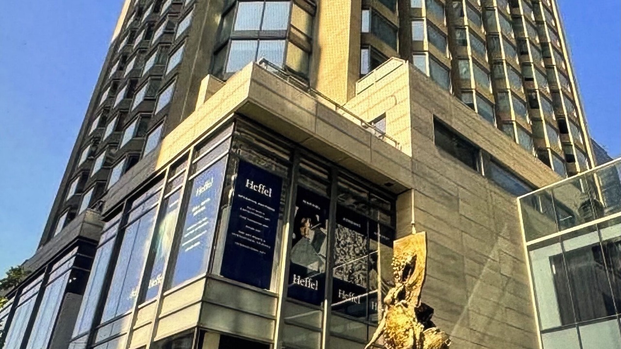 Photo of Outdoor in Bloor-Yorkville