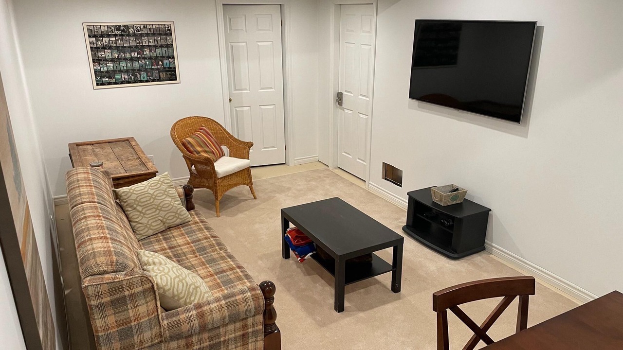 Photo of Livingroom in Flesherton