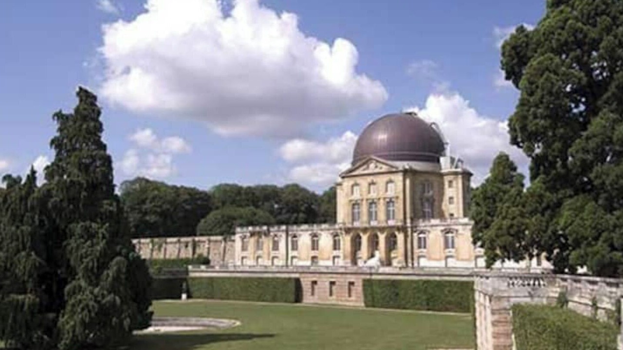 Photo of Others in Sevres