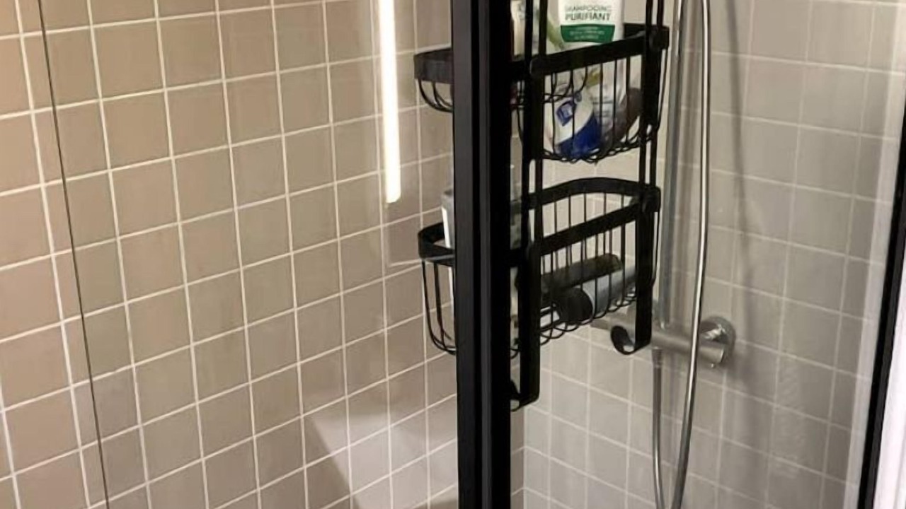 Photo of Bathroom in Sevres
