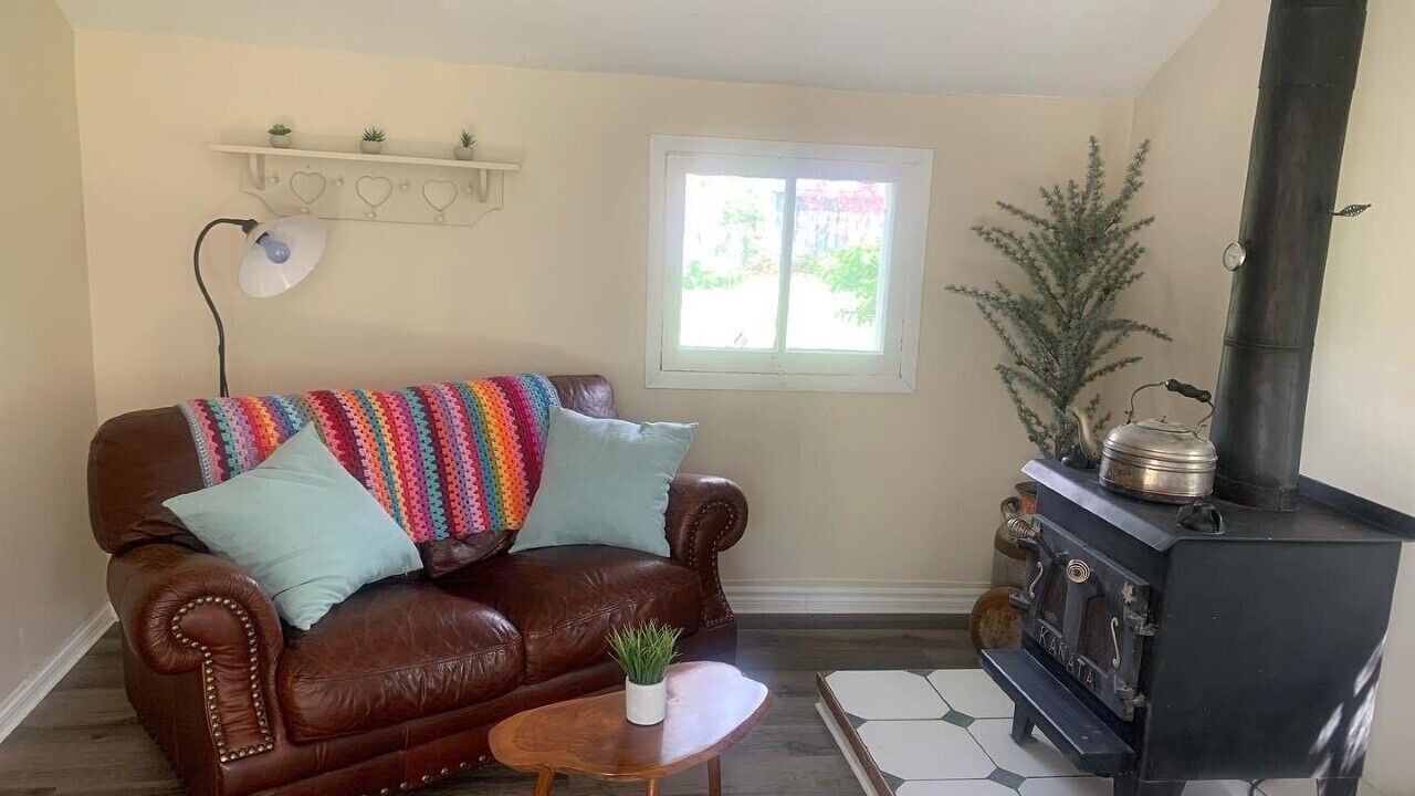 Photo of Bedroom in Loyalist