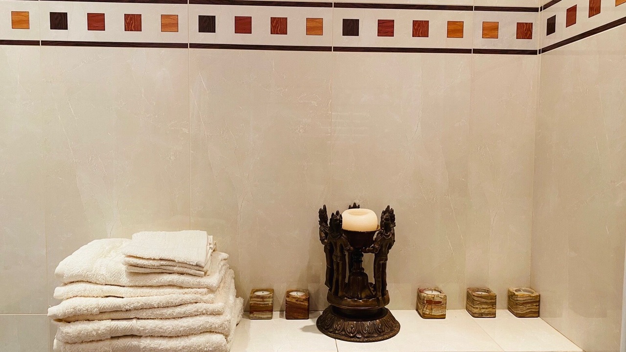 Photo of Bathroom in Puteaux