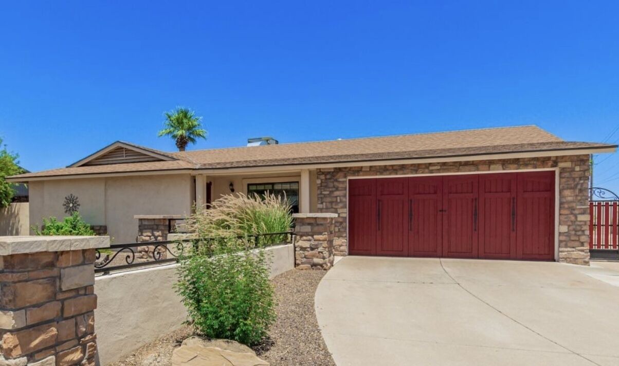 Photo of Others in Desert Foothills Estates