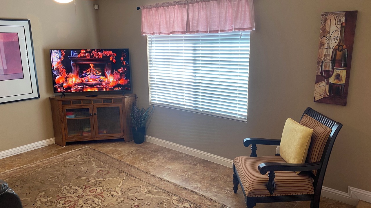 Photo of Bedroom in Desert Foothills Estates